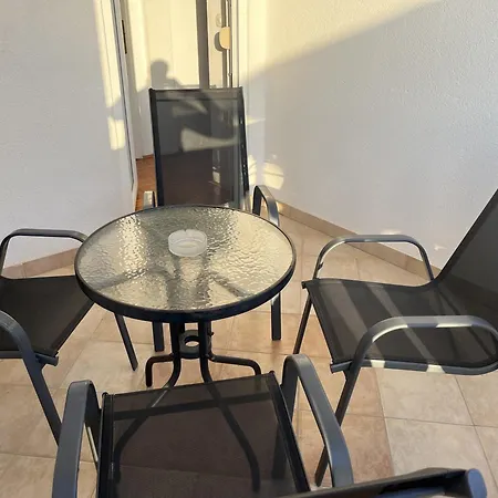 Burle With Free Private Parking Apartament *