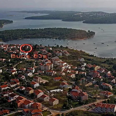 Burle With Free Private Parking Apartament