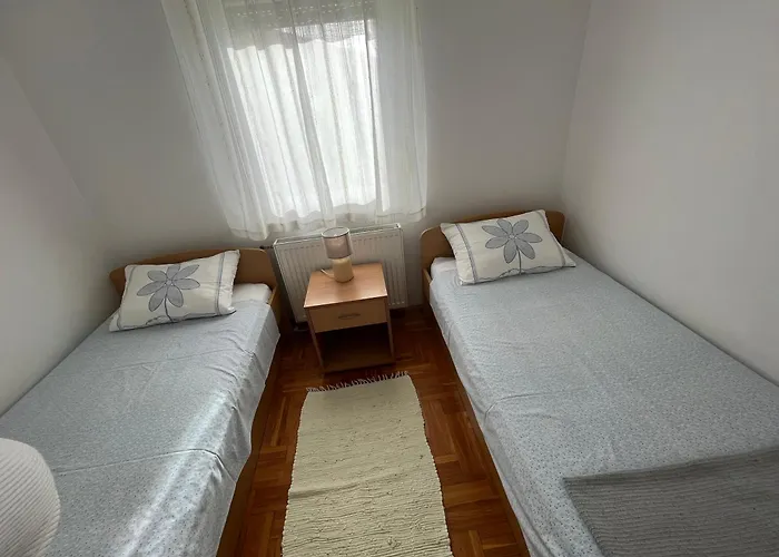 Burle With Free Private Parking Lejlighed Medulin
