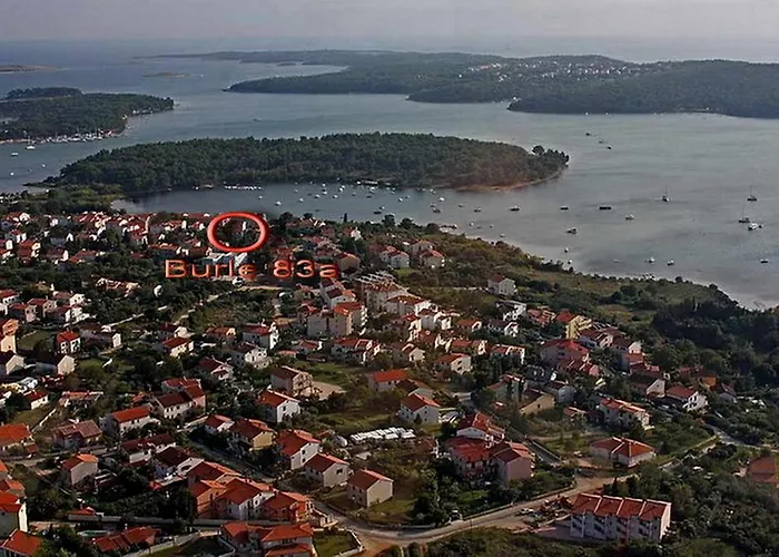 Burle With Free Private Parking Lejlighed